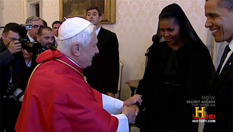 Masonic Handshake - Benedict XVI - Michelle Obama